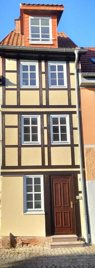 Schmal & Hoch - Willkommen Im Schmalsten Haus Von Bad Frankenhausen/Kyffhäuser Exterior foto